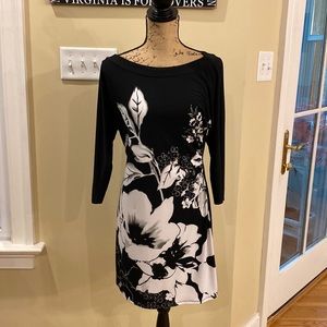 Beautiful WHBM dress